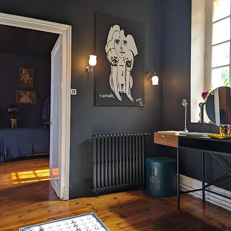 Manoir Des Arts Bed & Breakfast Confolens Exterior foto